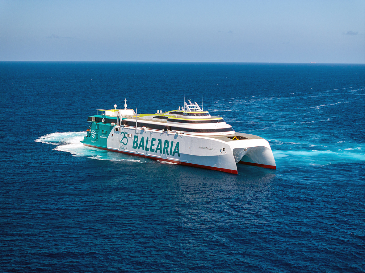 Bale Ria Incorpora El Segundo Fast Ferry Del Mundo Con Motores Duales